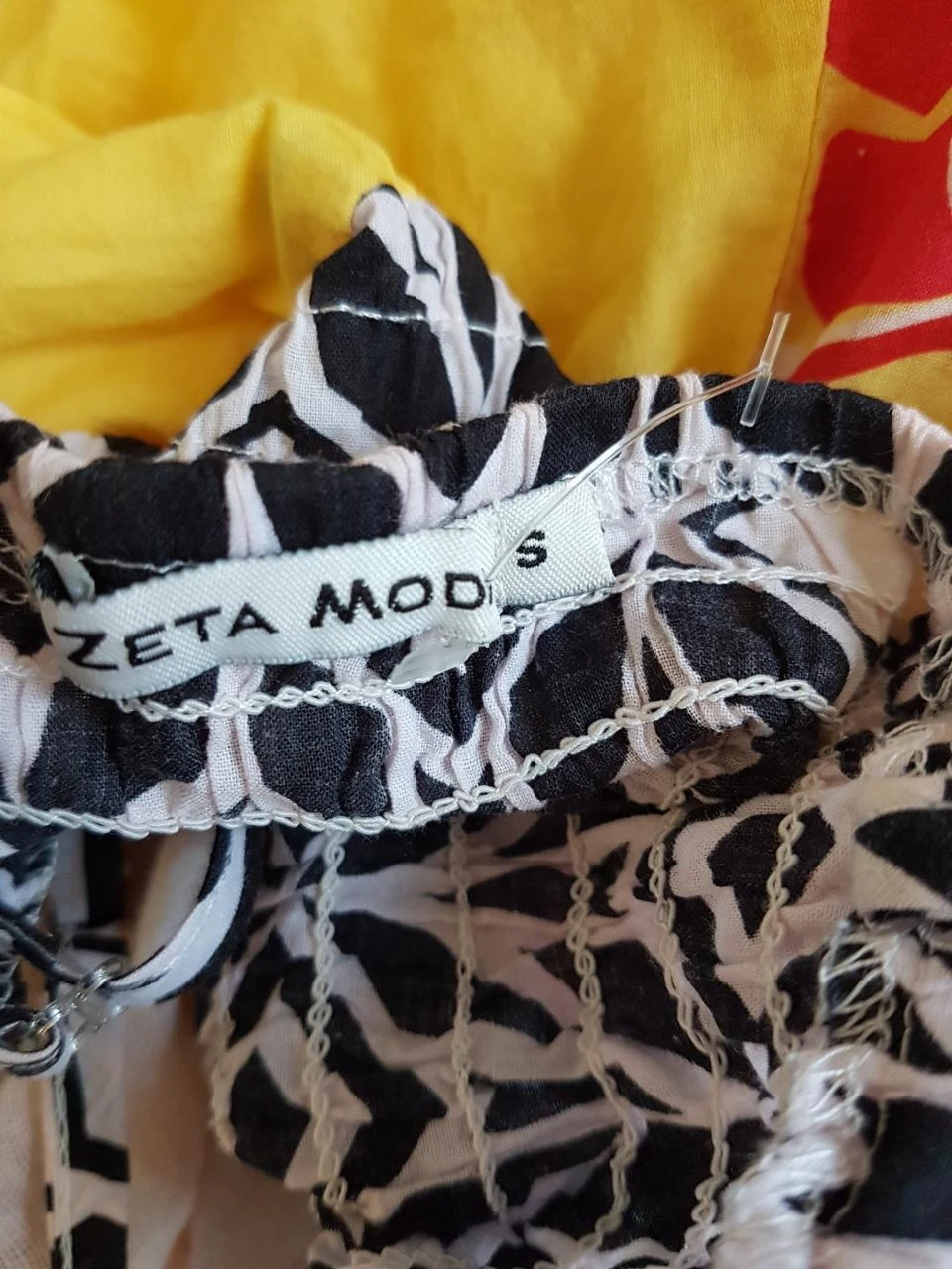 Multicolored dress with black and white top – photo 4